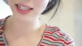 下一篇中文字幕人妻-快餐豪哥1500约炮粉逼艺校兼职妹逼太紧几分钟就把哥搞射了的!